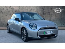 MINI Cooper 135kW E Classic 41kWh 3dr Auto Electric Hatchback